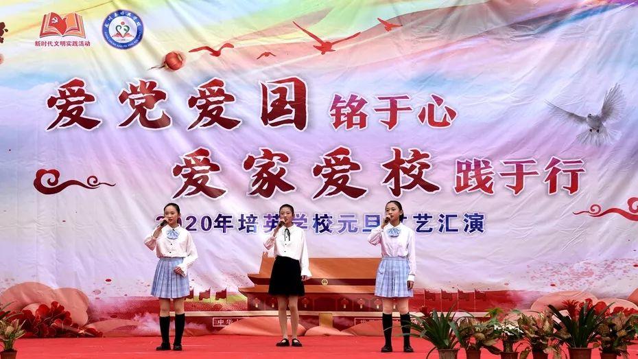 机构看好半导体周期筑底！芯片ETF（159995）探底直线拉升，韦尔股份翻红